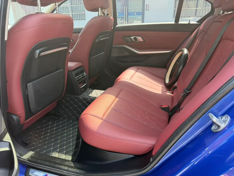 BMW 3 Series 2021 Restyling 325Li M Sports suit interior photo 13 BMW 3 Series 2021 Restyling 325Li M Sports suit interior photo 13