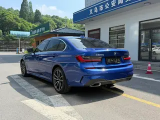BMW 3 Series 2021 Restyling 325Li M Sports suit interior photo 17 BMW 3 Series 2021 Restyling 325Li M Sports suit interior photo 17