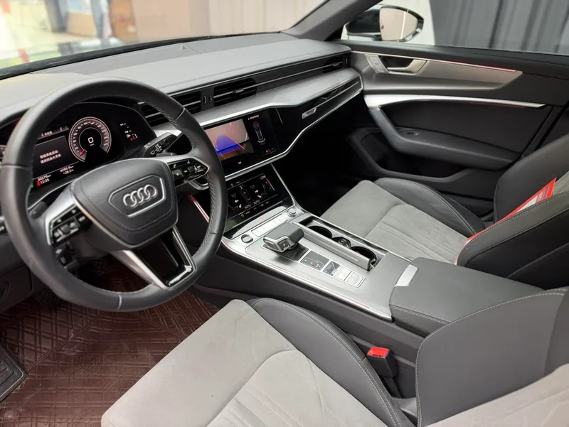 Audi A6L 2024 40 TFSI Deluxe Dynamic interior photo 10 Audi A6L 2024 40 TFSI Deluxe Dynamic interior photo 10