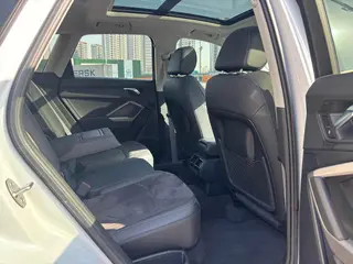 Audi Q3 2022 35 TFSI Tipo dinámico de moda interior foto 17 Audi Q3 2022 35 TFSI Tipo dinámico de moda interior foto 17