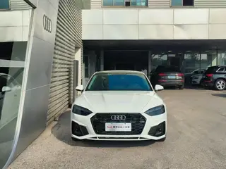 Audi A5 2023 Coupe 40 TFSI Tipo dinámico de moda exterior foto 2 Audi A5 2023 Coupe 40 TFSI Tipo dinámico de moda exterior foto 2