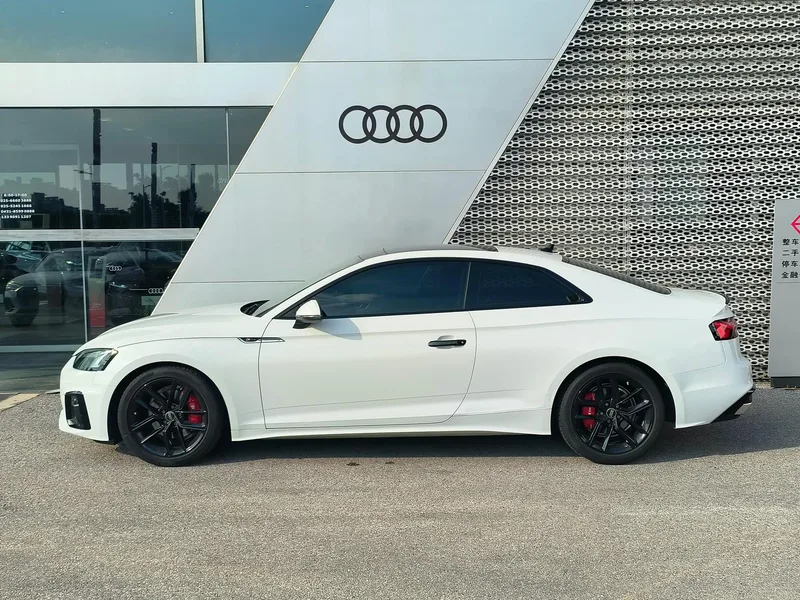 Audi A5 2023 Coupe 40 TFSI Tipo dinámico de moda exterior foto 3 Audi A5 2023 Coupe 40 TFSI Tipo dinámico de moda exterior foto 3