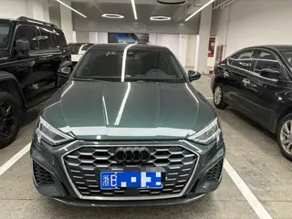 Audi A3 2022 A3L Limousine 35 TFSI Estilo deportivo de moda exterior foto 2