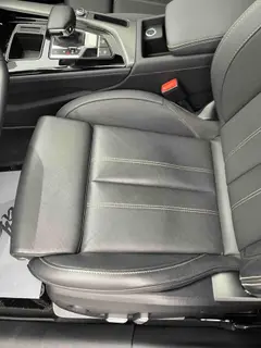 Audi A4L 2024 40 TFSI quattro RS Kit Type de vitesse de combustion intérieur photo 16