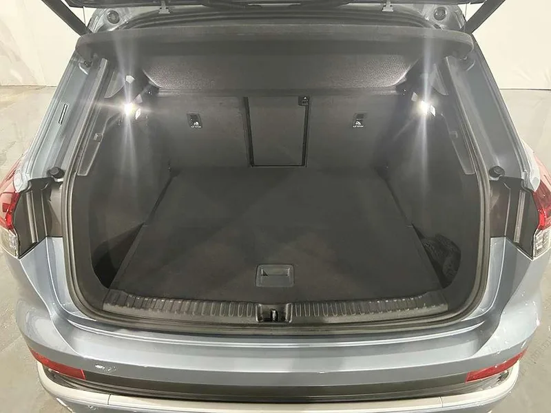 Audi Q4 e-tron 2023 50 e-tron quattro Version créative intérieur photo 6 Audi Q4 e-tron 2023 50 e-tron quattro Version créative intérieur photo 6