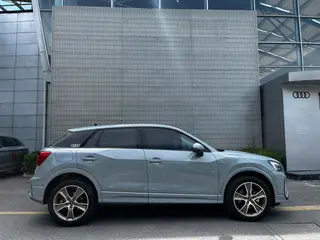 Audi Q2L 2024 35 TFSI Mode dynamique extérieur photo 4 Audi Q2L 2024 35 TFSI Mode dynamique extérieur photo 4