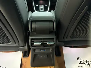 Audi A3 2023 A3L Limousine 35 TFSI Luxury Sport interior photo 11 Audi A3 2023 A3L Limousine 35 TFSI Luxury Sport interior photo 11