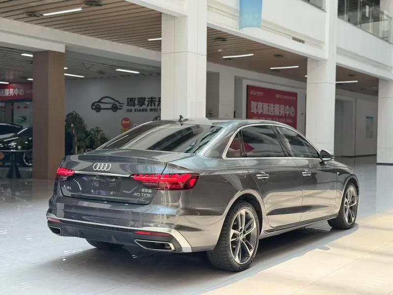 Audi A4L 2022 40 TFSI Fashion dynamic type exterior photo 5 Audi A4L 2022 40 TFSI Fashion dynamic type exterior photo 5