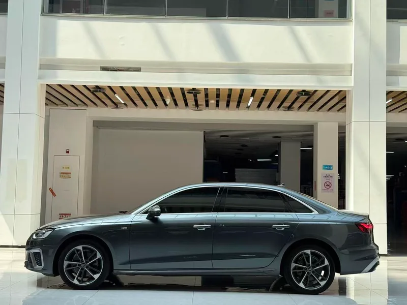 Audi A4L 2022 40 TFSI Fashion dynamic type exterior photo 7 Audi A4L 2022 40 TFSI Fashion dynamic type exterior photo 7