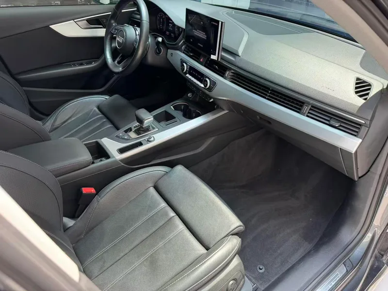 Audi A4L 2022 40 TFSI Fashion dynamic type interior photo 18 Audi A4L 2022 40 TFSI Fashion dynamic type interior photo 18