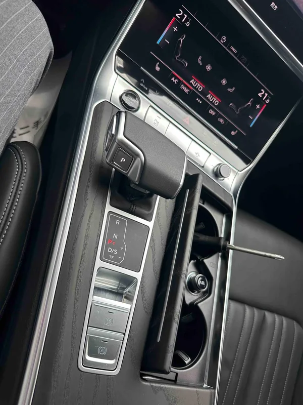 Audi A6L 2024 45 TFSI quattro Choose dynamic type interior photo 15 Audi A6L 2024 45 TFSI quattro Choose dynamic type interior photo 15