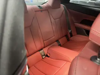BMW 4 Series 2023 425i M Set de nuit de sport intérieur photo 7