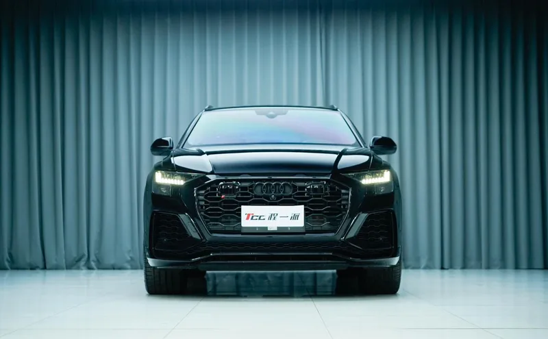 Audi RS Q8 2021 RS Q8 4.0T Premium Class exterior photo 4 Audi RS Q8 2021 RS Q8 4.0T Premium Class exterior photo 4