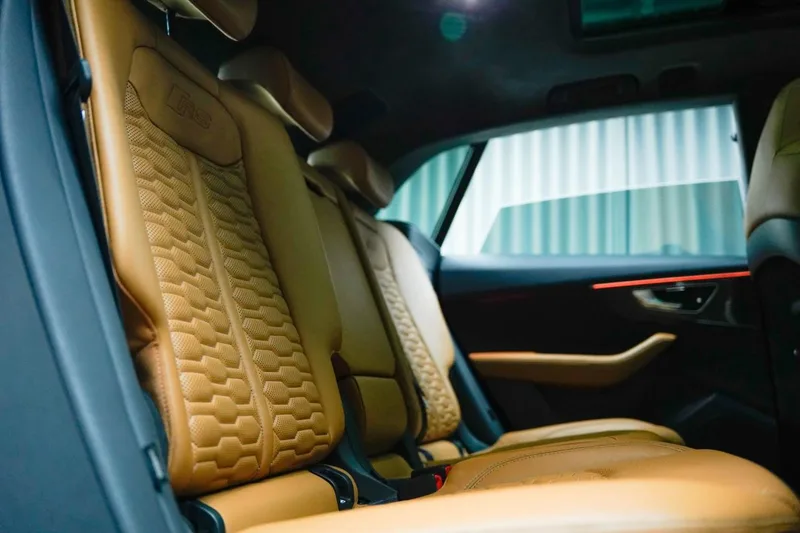 Audi RS Q8 2021 RS Q8 4.0T Premium Class interior photo 12 Audi RS Q8 2021 RS Q8 4.0T Premium Class interior photo 12