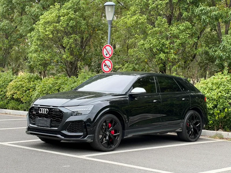 Audi RS Q8 2022 RS Q8 4.0T exterior photo 1 Audi RS Q8 2022 RS Q8 4.0T exterior photo 1