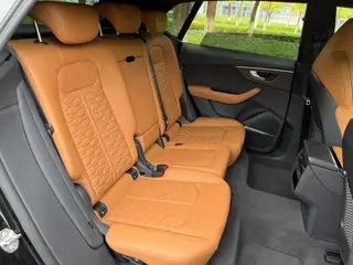 Audi RS Q8 2022 RS Q8 4.0T interior photo 6 Audi RS Q8 2022 RS Q8 4.0T interior photo 6