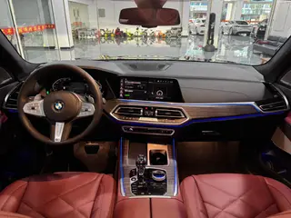 BMW X5 2022 Restyling xDrive 40Li M Sports suit exterior photo 6 BMW X5 2022 Restyling xDrive 40Li M Sports suit exterior photo 6