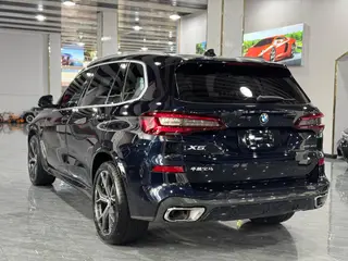 BMW X5 2022 Restyling xDrive 40Li M Sports suit interior photo 13 BMW X5 2022 Restyling xDrive 40Li M Sports suit interior photo 13