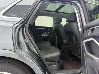 Audi Q3 2023 Restyling 40 TFSI Fashion dynamic type interior photo 12
