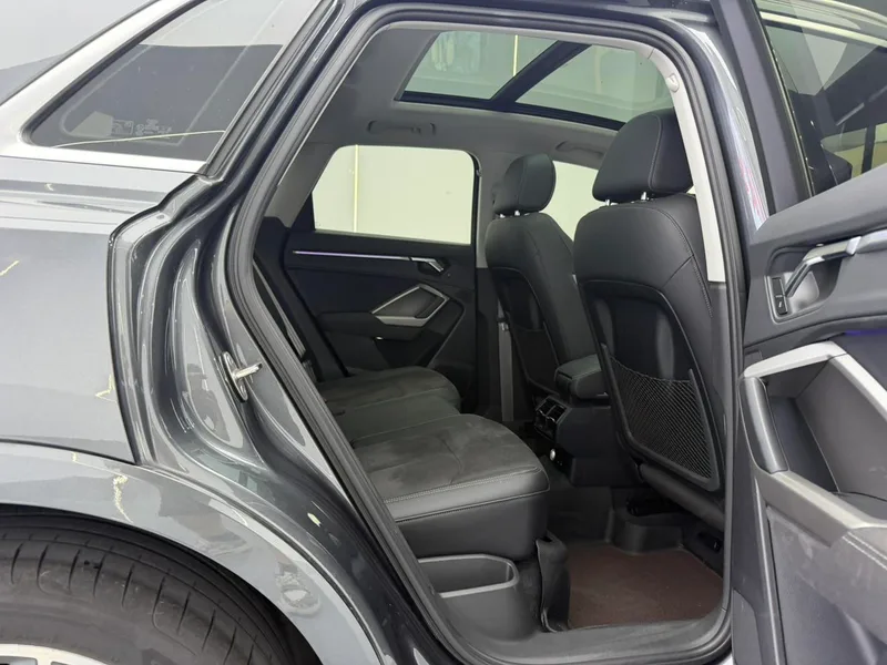 Audi Q3 2023 Restyling 40 TFSI Fashion dynamic type interior photo 12