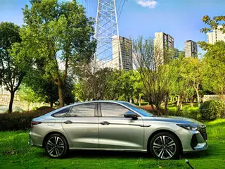 Chery Arrizo 8 2023 Высокоэнергетическая версия 2.0T DCT Джин экстерьер фото 3 Chery Arrizo 8 2023 Высокоэнергетическая версия 2.0T DCT Джин экстерьер фото 3