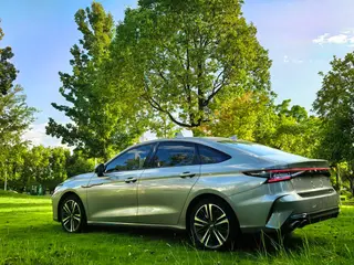Chery Arrizo 8 2023 Высокоэнергетическая версия 2.0T DCT Джин экстерьер фото 6 Chery Arrizo 8 2023 Высокоэнергетическая версия 2.0T DCT Джин экстерьер фото 6