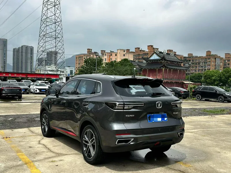 Changan CS55 PLUS 2022 Second generation 1.5T DCT Pilot type exterior photo 4 Changan CS55 PLUS 2022 Second generation 1.5T DCT Pilot type exterior photo 4
