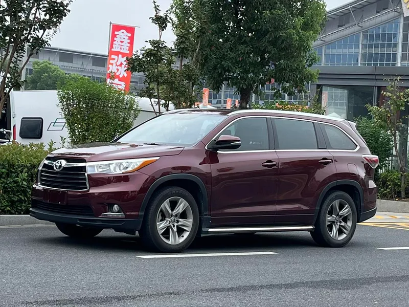 Toyota Highlander 2017 2.0T Four-wheel drive deluxe edition 7 seat exterior photo 1 Toyota Highlander 2017 2.0T Four-wheel drive deluxe edition 7 seat exterior photo 1