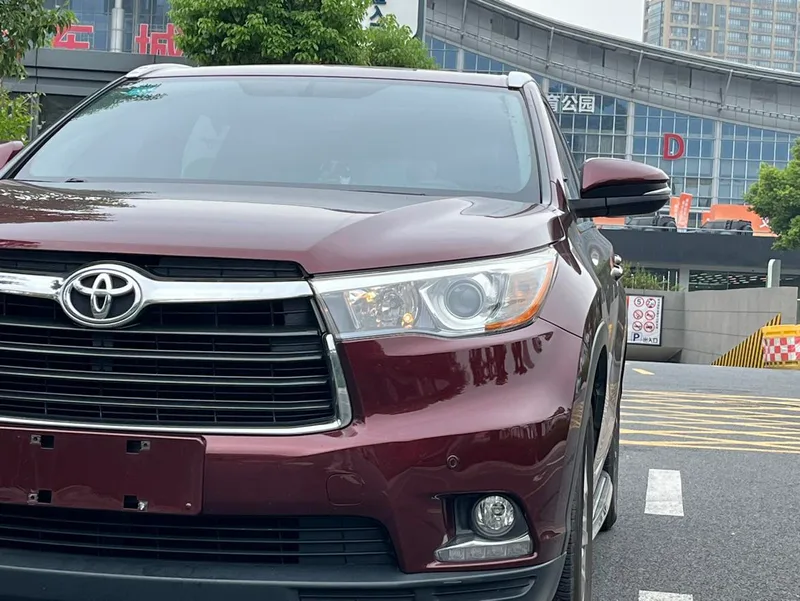 Toyota Highlander 2017 2.0T Four-wheel drive deluxe edition 7 seat exterior photo 6 Toyota Highlander 2017 2.0T Four-wheel drive deluxe edition 7 seat exterior photo 6
