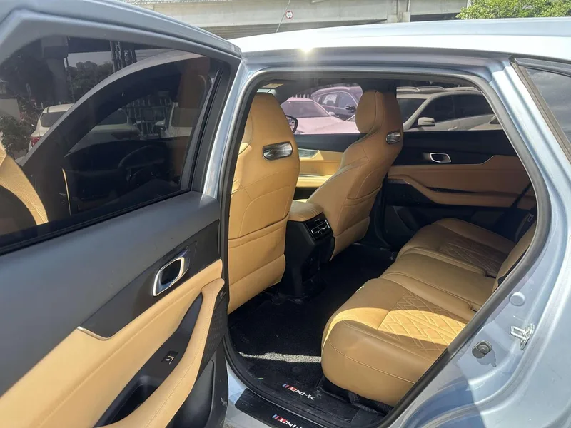 Changan UNI-K 2021 2.0T Premium Trim interior photo 8 Changan UNI-K 2021 2.0T Premium Trim interior photo 8
