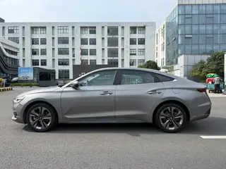 Hyundai Lafesta 2019 280TGDi Edición Smart Speed País VI exterior foto 4 Hyundai Lafesta 2019 280TGDi Edición Smart Speed País VI exterior foto 4