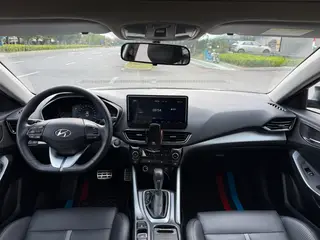 Hyundai Lafesta 2019 280TGDi Edición Smart Speed País VI interior foto 11 Hyundai Lafesta 2019 280TGDi Edición Smart Speed País VI interior foto 11