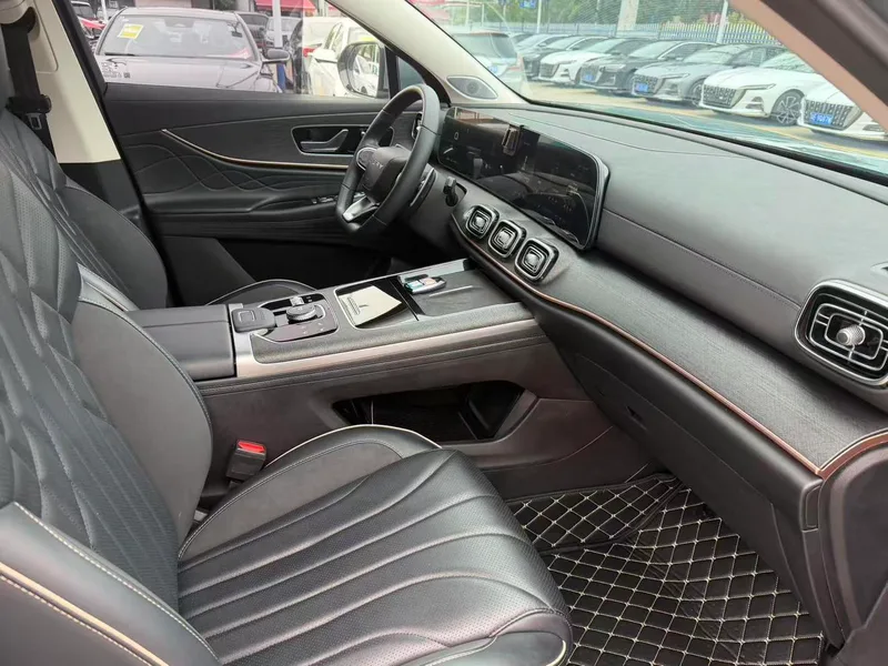 Chery Tiggo 9 2024 2.0T DCT Супер комфортная версия с двумя приводами интерьер фото 13