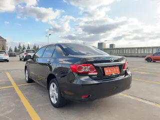 Toyota Corolla 2012 Dazzling Edition 1.8L CVT GL-i exterior photo 4 Toyota Corolla 2012 Dazzling Edition 1.8L CVT GL-i exterior photo 4