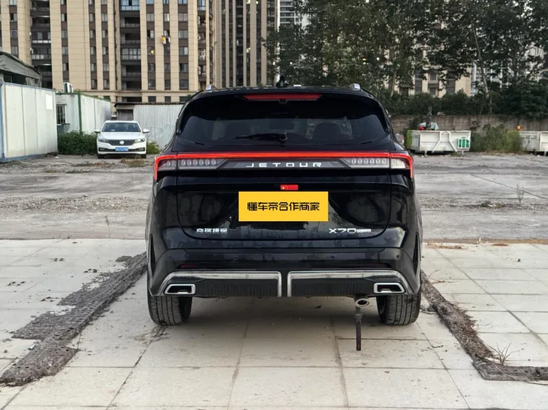Jetour X70 PLUS 2025 1.5T 7DCT До совершенства 5 Кресло интерьер фото 9 Jetour X70 PLUS 2025 1.5T 7DCT До совершенства 5 Кресло интерьер фото 9