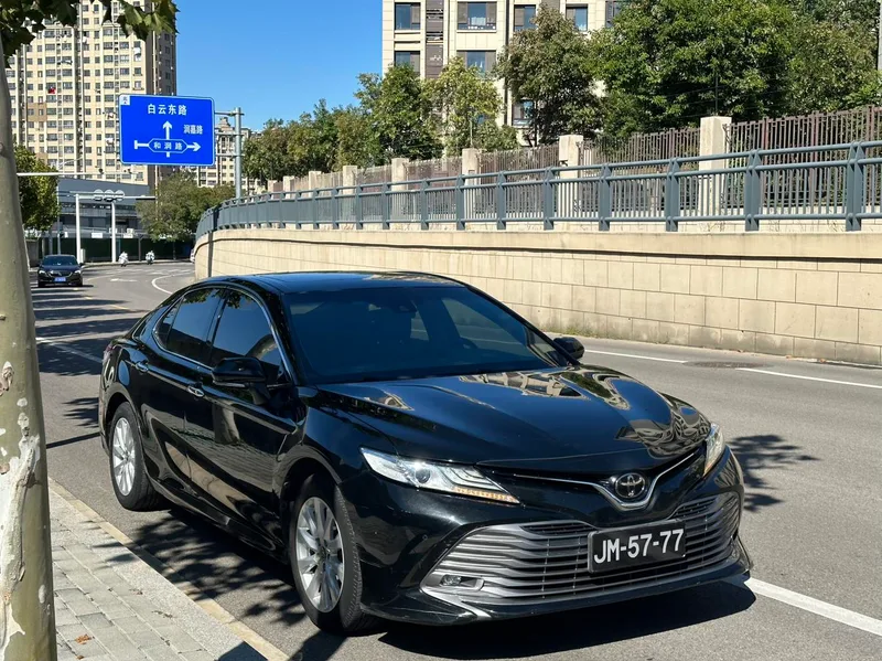 Toyota Camry 2019 2.0G Luxury Edition Country VI exterior photo 2 Toyota Camry 2019 2.0G Luxury Edition Country VI exterior photo 2