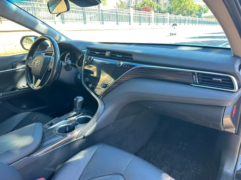 Toyota Camry 2019 2.0G Luxury Edition Country VI interior photo 12 Toyota Camry 2019 2.0G Luxury Edition Country VI interior photo 12