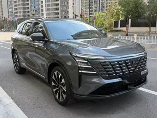 Changan CS75 PLUS 2025 Cuarta generación Ultra 2.0T Nueva ballena azul exterior foto 2 Changan CS75 PLUS 2025 Cuarta generación Ultra 2.0T Nueva ballena azul exterior foto 2