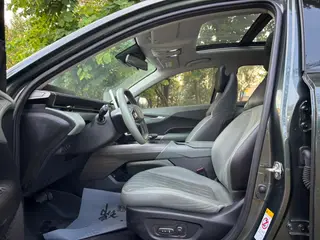 Changan Lamore 2023 1.5T GDI Automatic Deluxe interior photo 6