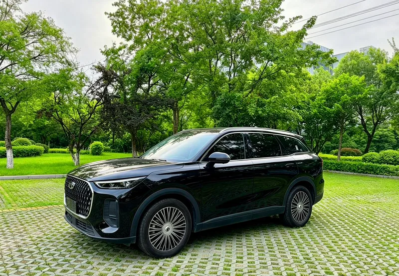 Chery Tiggo 8L 2024 2.0T Автоматическая премиум-версия экстерьер фото 1 Chery Tiggo 8L 2024 2.0T Автоматическая премиум-версия экстерьер фото 1
