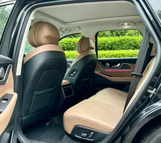 Chery Tiggo 8L 2024 2.0T Автоматическая премиум-версия интерьер фото 7 Chery Tiggo 8L 2024 2.0T Автоматическая премиум-версия интерьер фото 7