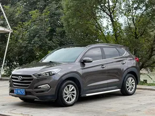 Hyundai Tucson 2015 1.6T Полный привод с двойным сцеплением, интеллектуальная версия