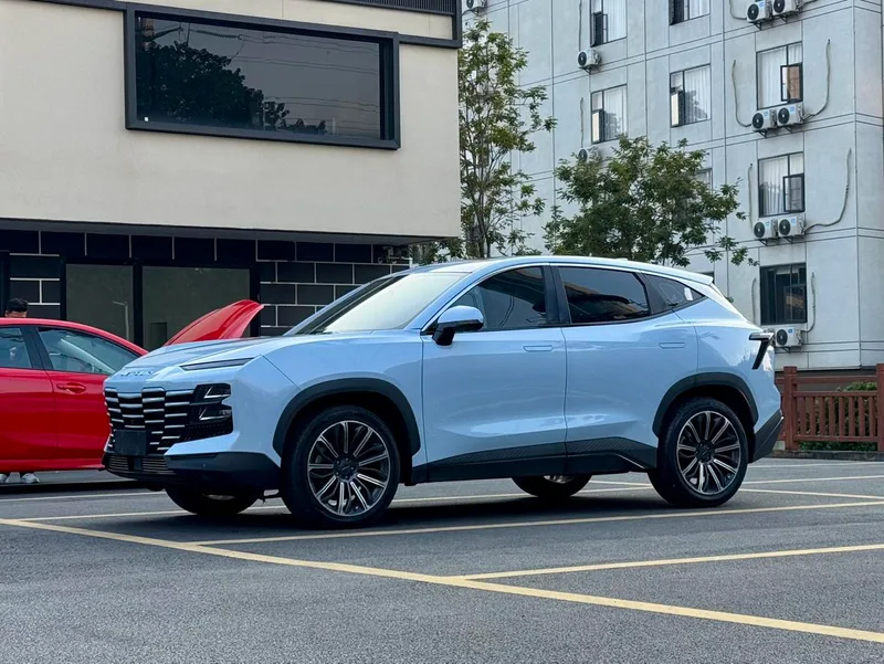 Jetour Dasheng 2022 1.6T DCT King MAX exterior photo 1 Jetour Dasheng 2022 1.6T DCT King MAX exterior photo 1