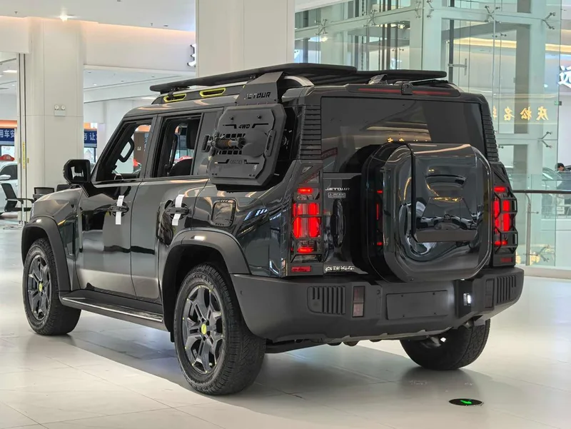 Jetour T2 2024 2.0TD Four-wheel drive Time travel PRO+ Entertainment Edition exterior photo 6 Jetour T2 2024 2.0TD Four-wheel drive Time travel PRO+ Entertainment Edition exterior photo 6