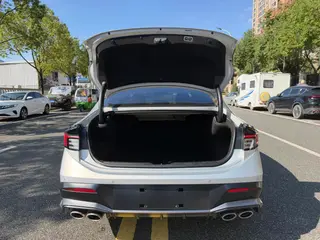 Hyundai Sonata 2024 2.0T N Line Max интерьер фото 19