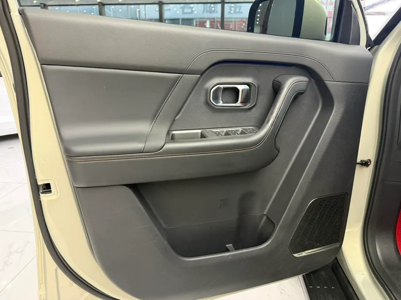 Jetour Freedom 2025 2.0TD XWD Conquer interior photo 14 Jetour Freedom 2025 2.0TD XWD Conquer interior photo 14