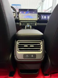 Jetour Freedom 2025 2.0TD XWD Conquer interior photo 18 Jetour Freedom 2025 2.0TD XWD Conquer interior photo 18