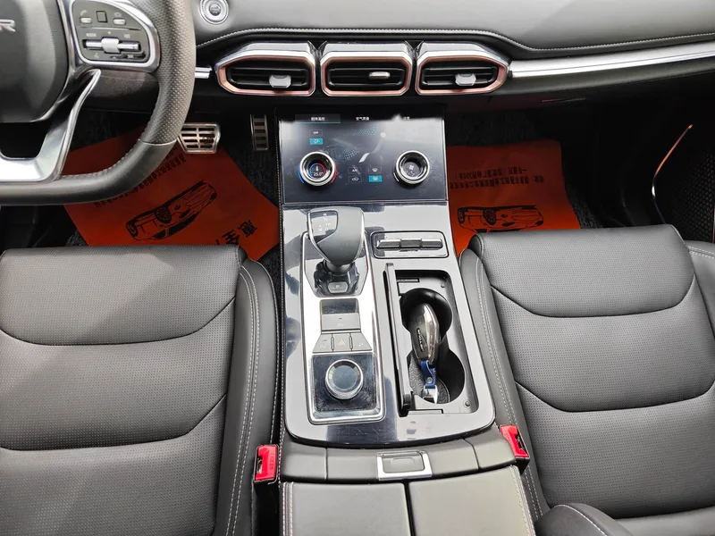 Jetour X70 PLUS 2021 1.6T DCT ground 5 seat interior photo 9 Jetour X70 PLUS 2021 1.6T DCT ground 5 seat interior photo 9