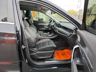 Jetour X70 PLUS 2021 1.6T DCT ground 5 seat interior photo 11 Jetour X70 PLUS 2021 1.6T DCT ground 5 seat interior photo 11