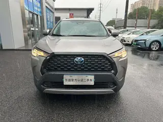 Toyota Corolla Cross 2023 2.0L CVT Versión pionera exterior foto 4 Toyota Corolla Cross 2023 2.0L CVT Versión pionera exterior foto 4